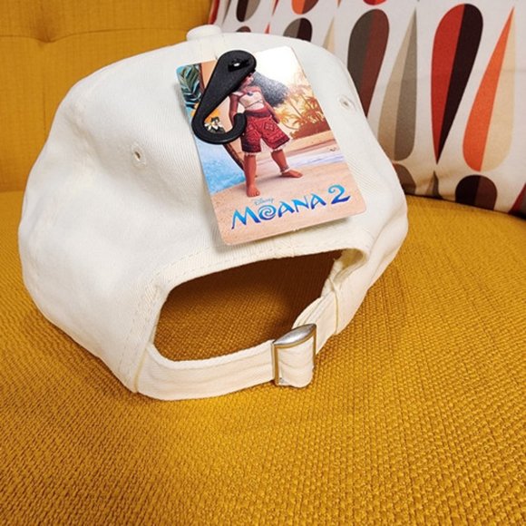 Disney Moana 2 Pua Chenille Embroidered White Dad Hat Baseball Cap NEW - Picture 6 of 12